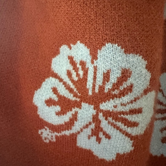 Summer flower top - Picture 2 of 5